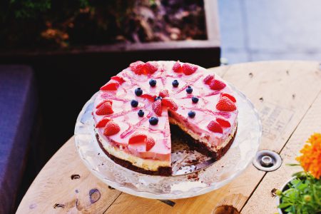 Strawberry pie - free stock photo