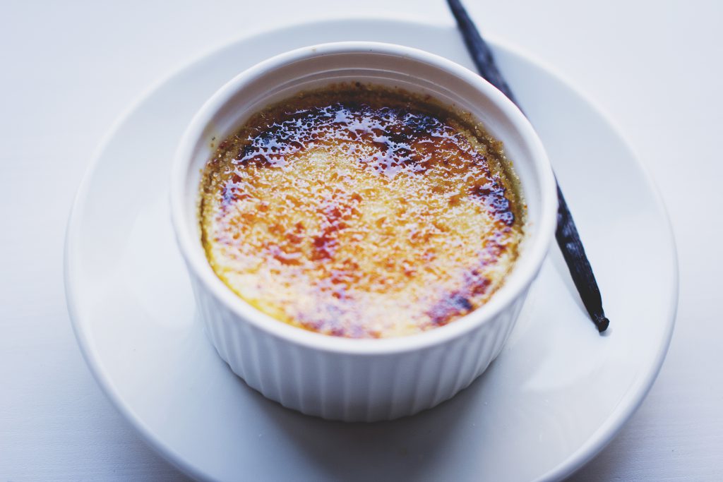 Creme brulee - free stock photo