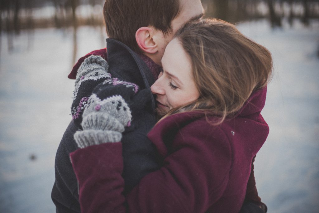 Hugging - free stock photo