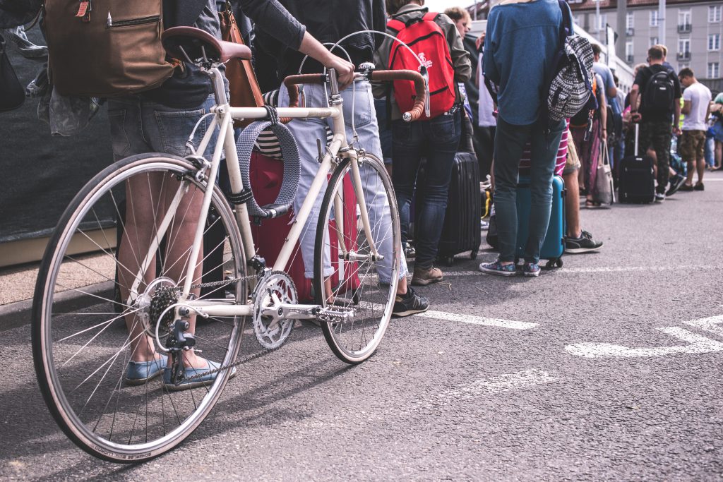 Long queue - free stock photo