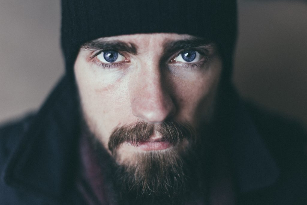 Bearded man en face - free stock photo