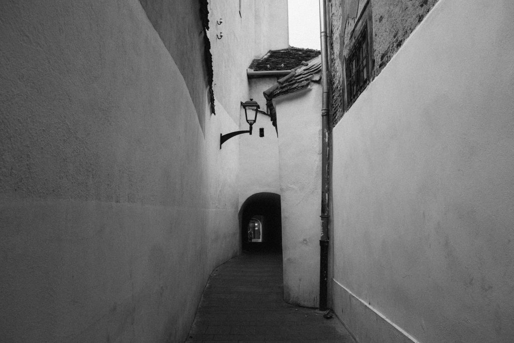 pedestrian_tunnel-1024x683.jpg