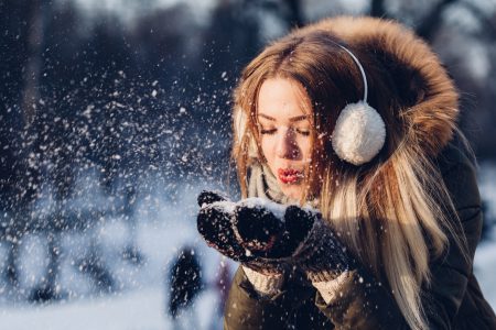 Snow in mittens - free stock photo