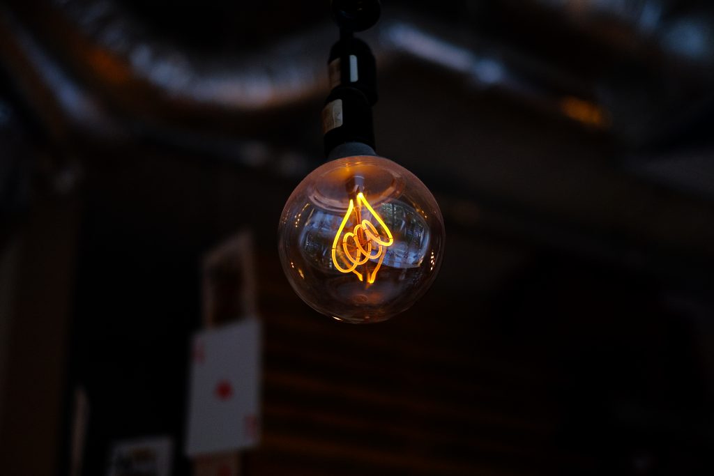 vintage_lightbulb-1024x683.jpg