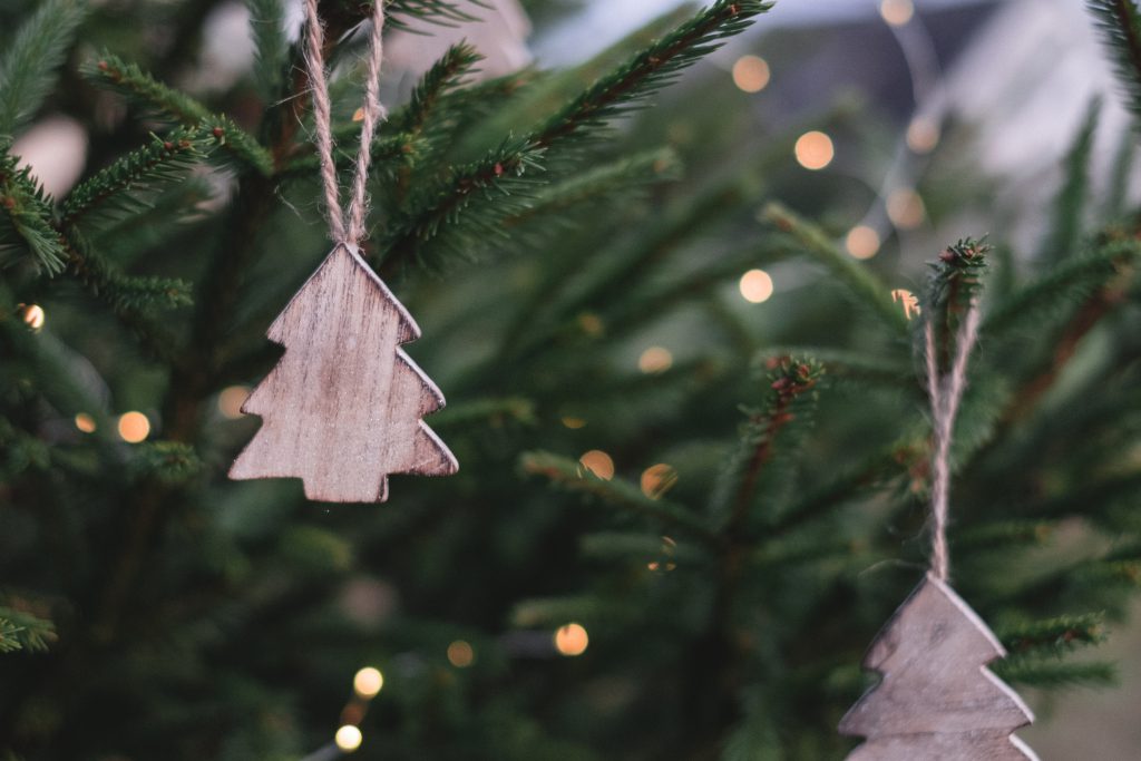 Minimal Christmas tree decoration - free stock photo