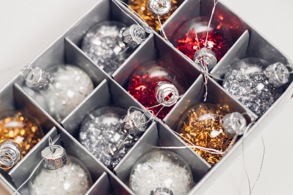 Mini baubles box - free stock photo