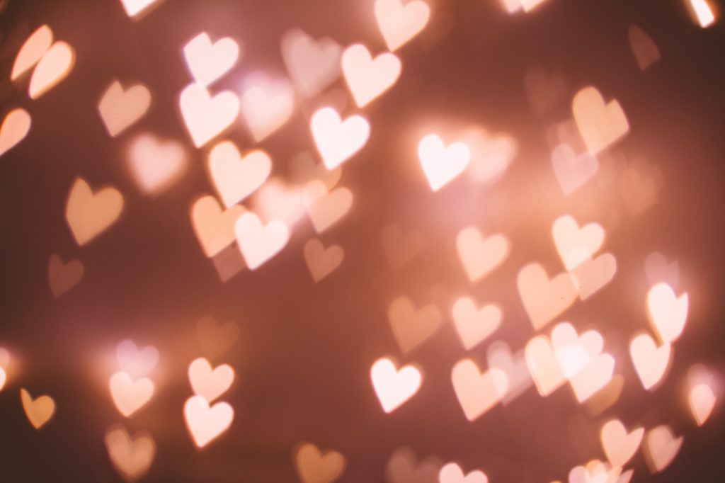 Heart shaped bokeh 2 - free stock photo