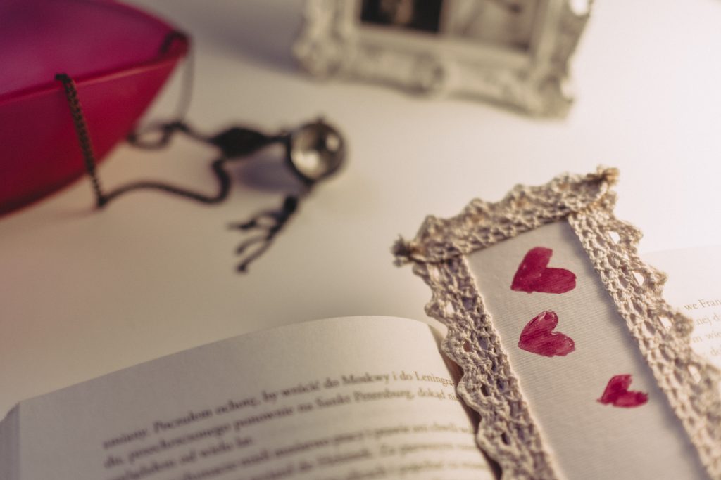 Lace bookmark - free stock photo