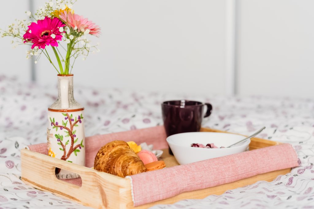 breakfast_in_bed_5-1024x683.jpg