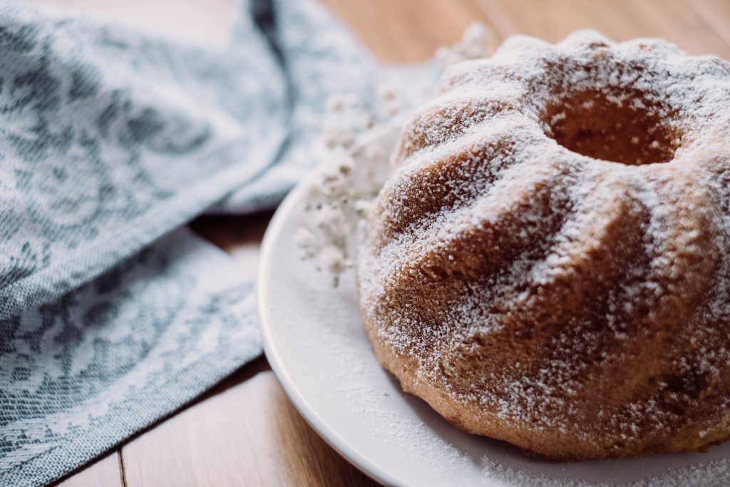 Pound Easter cake 2 - free stock photo