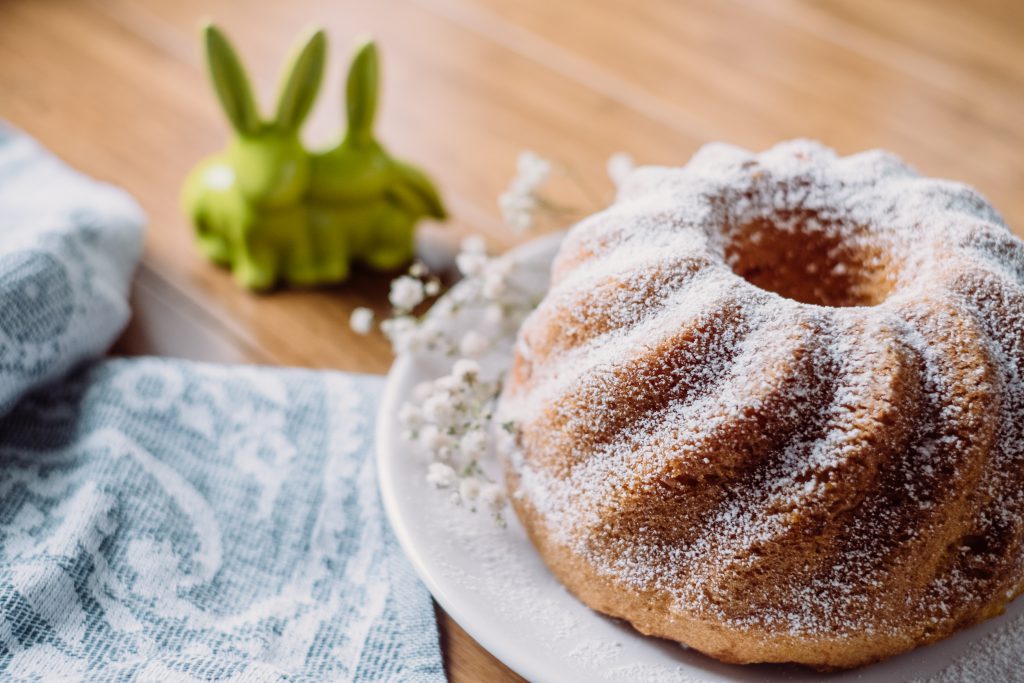 Pound Easter cake 4 - free stock photo