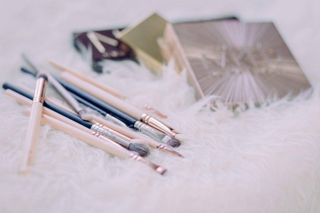 Makeup brushes and eyeshadows 4 - free stock photo