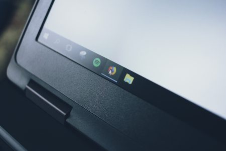Firefox icon on a computer screen - free stock photo