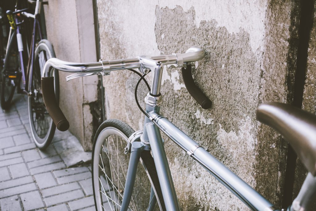 Vintage bicycle against the wall - free stock photo