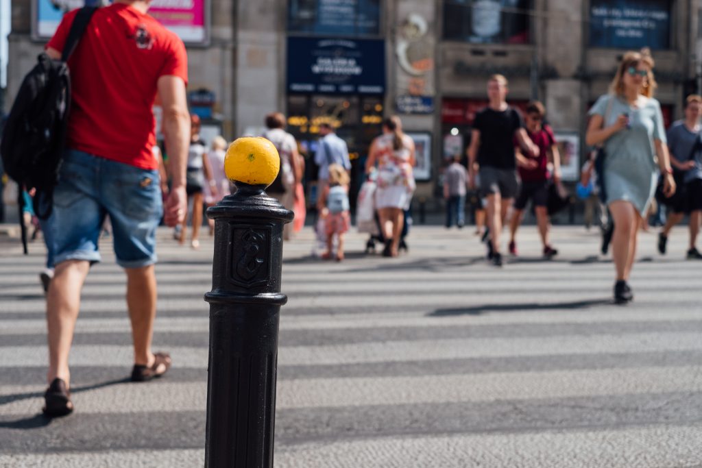 Pedestrian crossing 2 - free stock photo