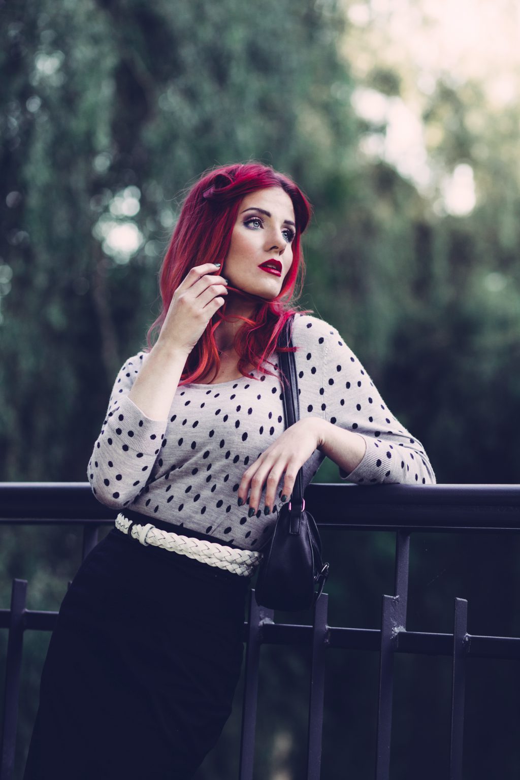 Retro style shoot in the park 4 - free stock photo