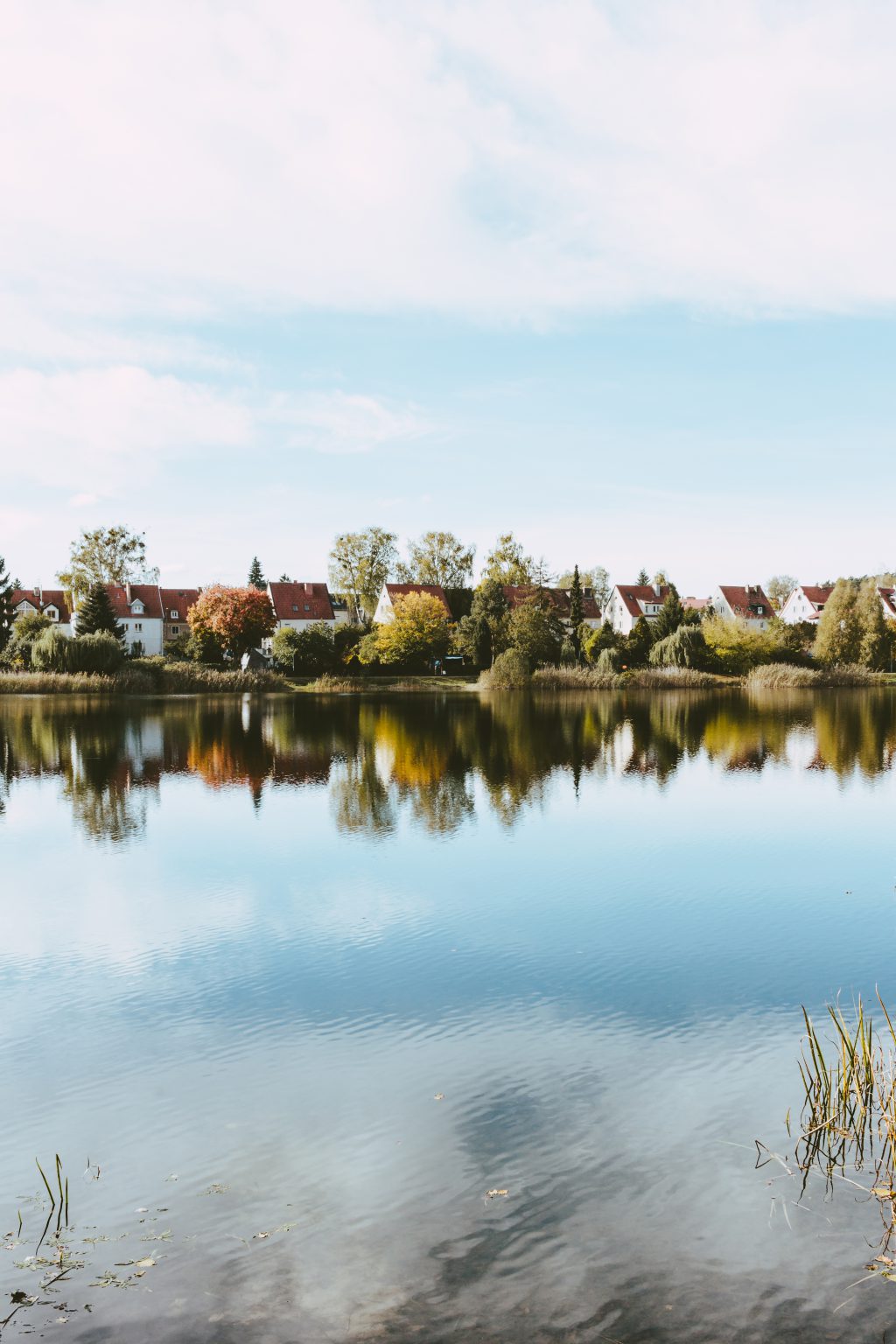Apartment complex by the lake 2 - free stock photo