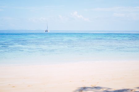 A sandy beach in Thailand - free stock photo