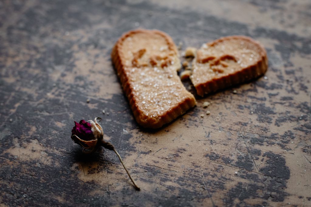 Broken heart-shaped cookie 3 - free stock photo