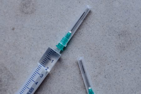 Disposable syringe with medication 2 - free stock photo